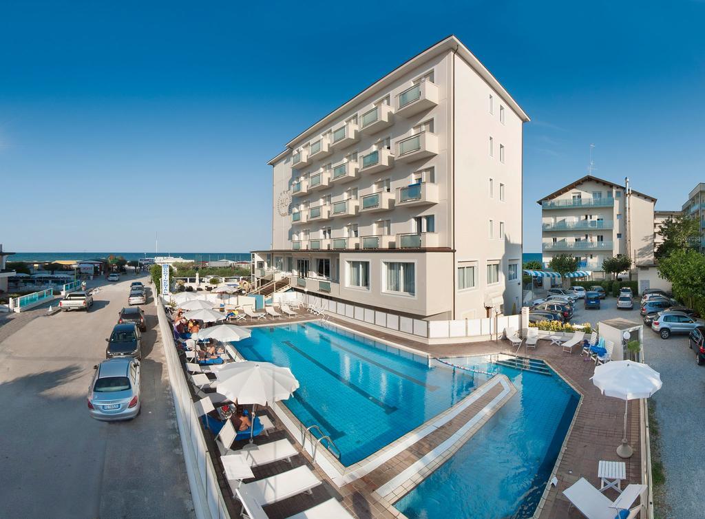 Hotel Continental Milano Marittima Exterior photo
